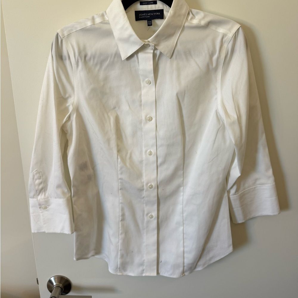 Jones New York Women’s White Dress Shirt